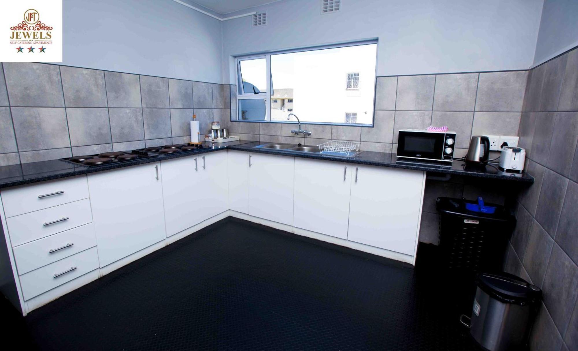 Bed and Breakfast JFT self catering units East London Exterior foto